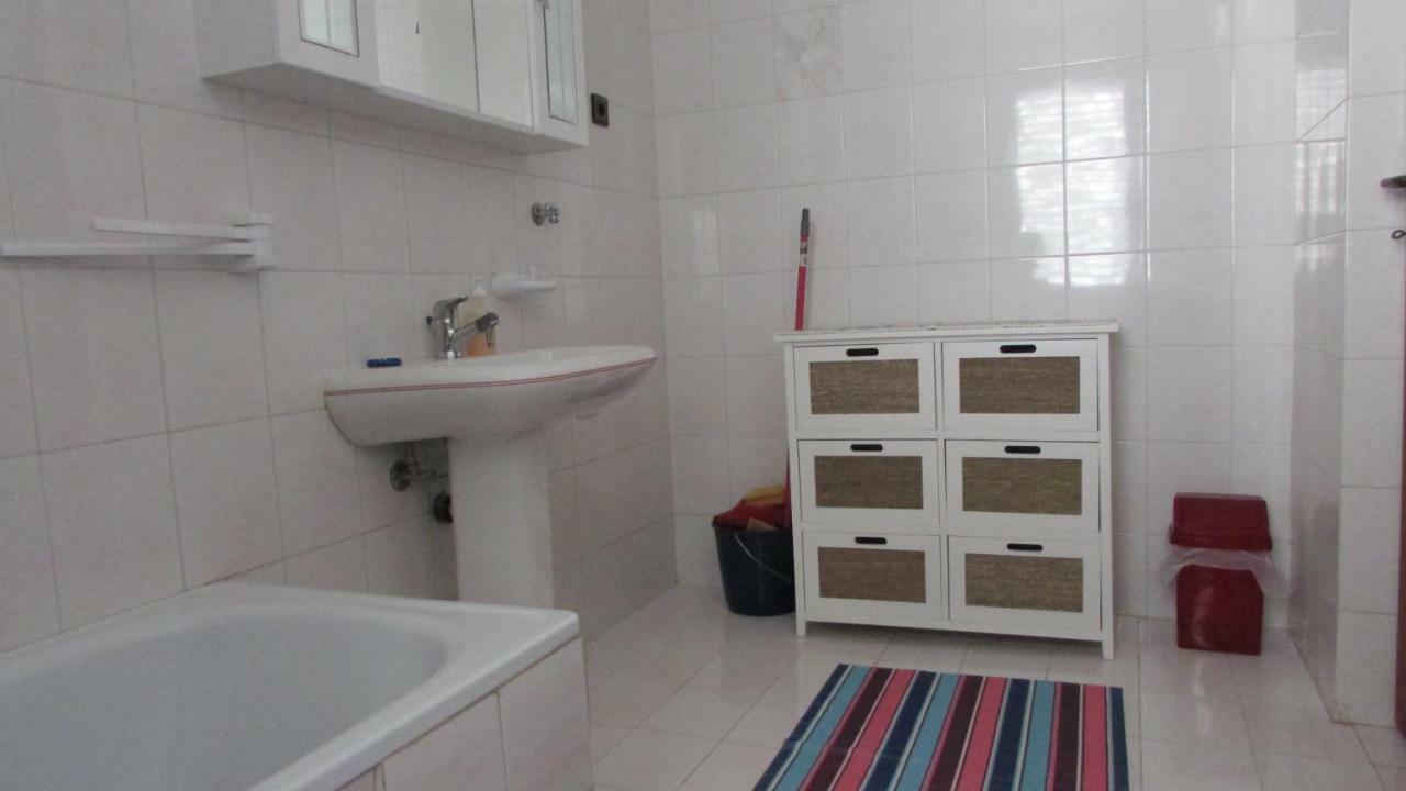 Apartmani Petunia Fazana Ngoại thất bức ảnh